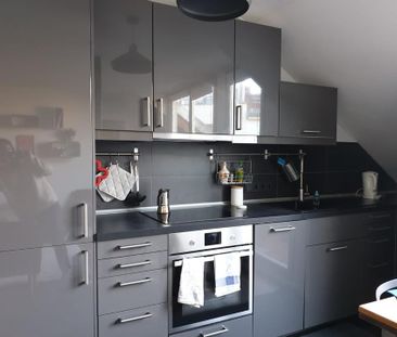 Top floor furnished flat near Rosenthaler platz - Photo 1