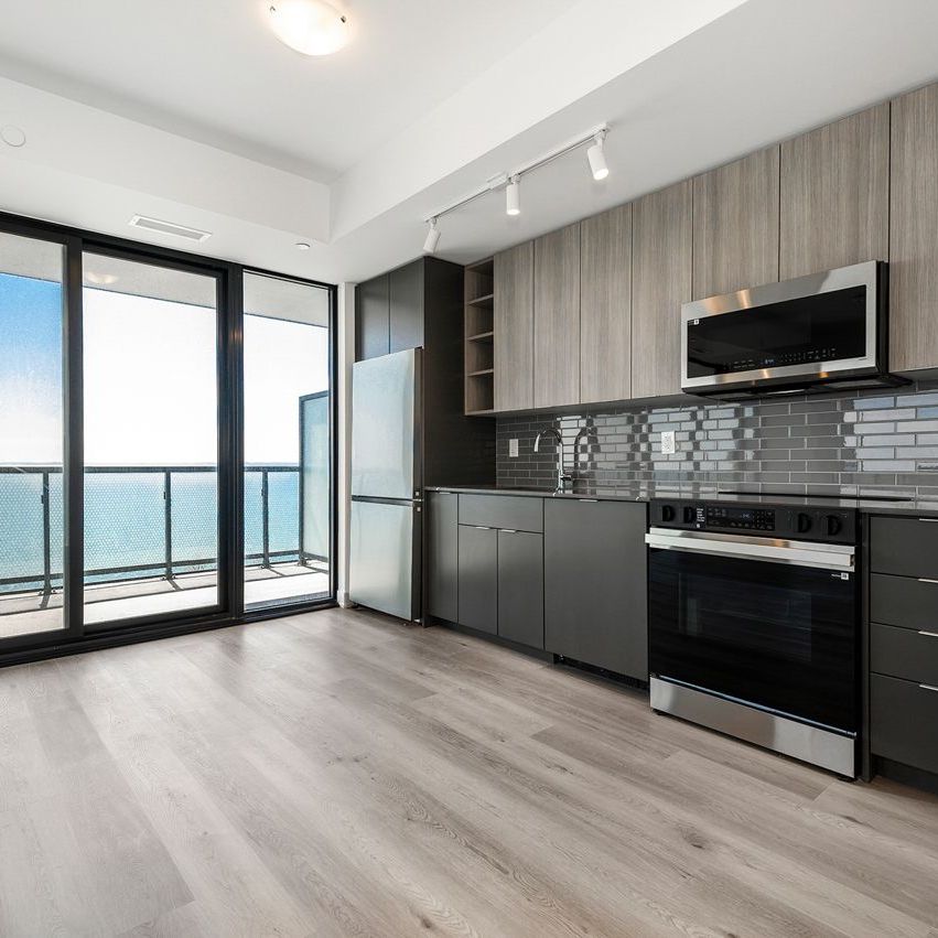 For Lease - 2075 Lakeshore Road Unit# 904, Burlington, Ontario - Photo 1