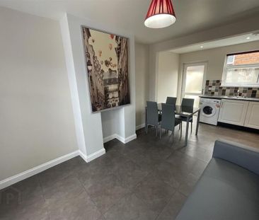 1 Empire Parade, Belfast, BT12 6GN - Photo 1