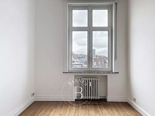 Chatelain - 3-bedroom apartment - Foto 1