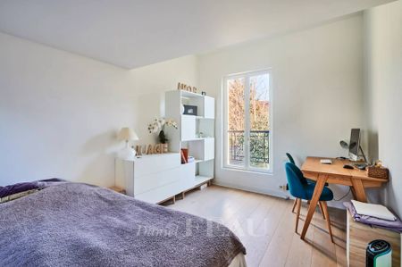 Location maison, Asnières-sur-Seine, 8 pièces, 337 m², ref 83545697 - Photo 4