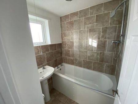 Flowerdown, Weston-super-Mare, North Somerset - Photo 5