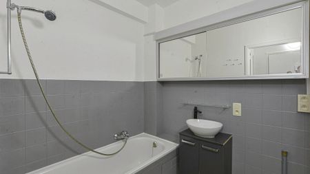 Appartement te huur in Etterbeek - Photo 3