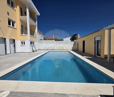 Apartment T1 in Carcavelos e Parede, Cascais - Photo 1