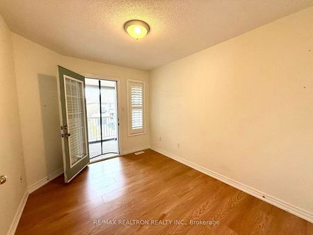For Lease - 165 Warwick Crescent Unit# Main and Upper, Newmarket, Ontario - Photo 5