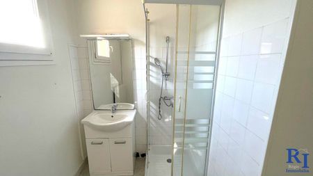 Location Appartement 1 pièce 31m² GRENOBLE 38000 - Photo 2