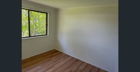 NEAT AS A PIN - Photo 3