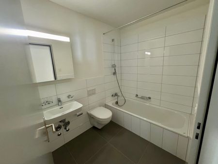 5.5 Zimmer, 107 m², 2. Stock - Photo 3