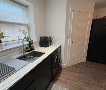 2 bed New Build Maisonette - Photo 1