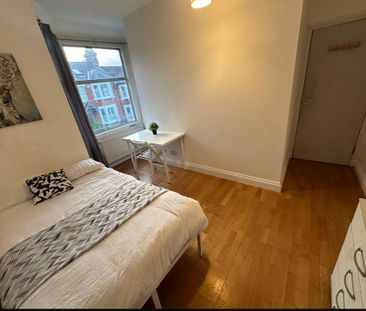 5 bedroom house share to rent - Photo 5