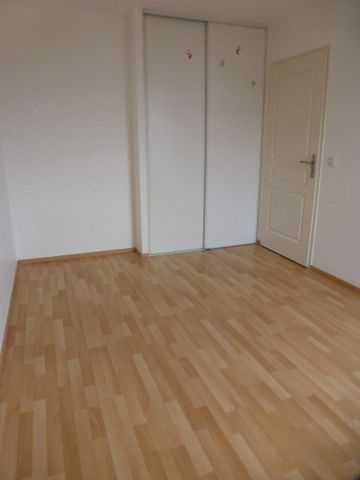 Appartement À Louer 2 Pièces , 45 M² - Photo 4