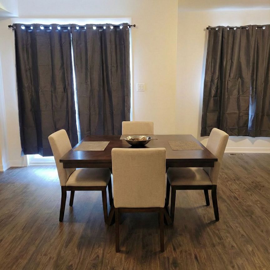 For Lease - 412 Jewelwing Private, Blossom Park - Airport and Area, Ontario - Photo 1