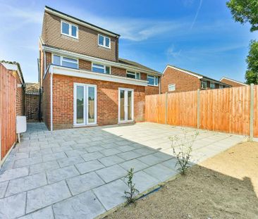 Studio to rent - Photo 6