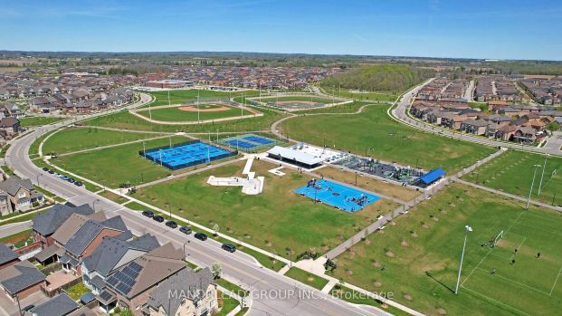 Detached Home For Lease | N9257154 - Photo 1