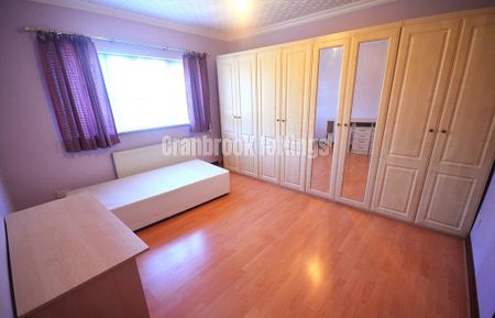 3 bedroom terraced house to rent - Photo 4