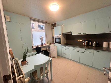 Instapklare woning met 2 slaapkamers en stadstuin te huur in Roeselare - Photo 5