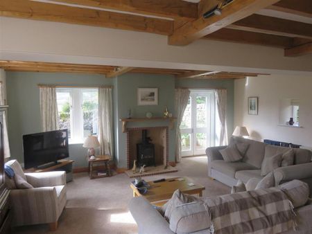 3 bedroom house to rent - Photo 2