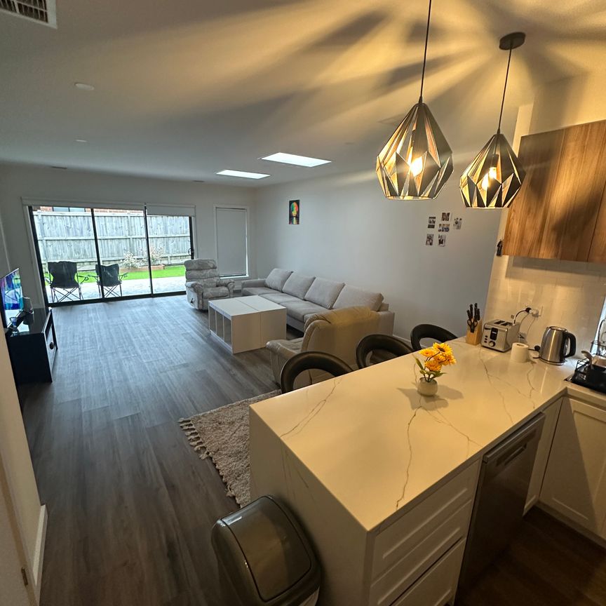 Donnybrook - Photo 1