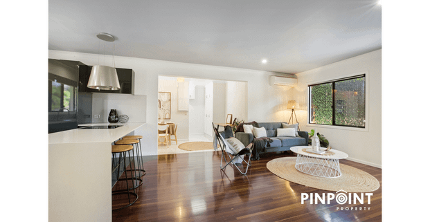 Renovated beauty in the CBD! - Photo 1