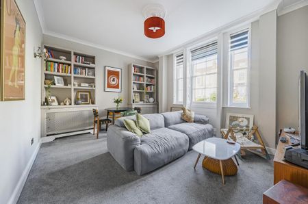 2 bedroom flat to rent - Photo 2