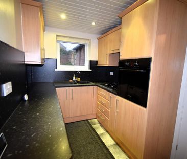 3 bedroom terraced house to rent - Photo 5