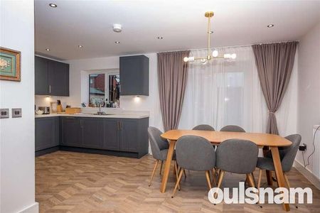 Metropolitan Way, Rednal, Birmingham, West Midlands, B45 - Photo 5