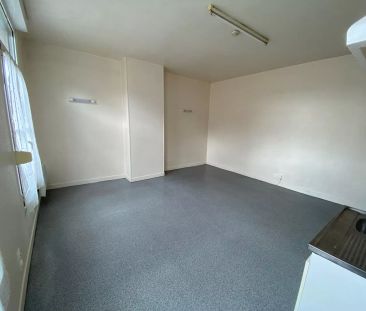 Appartement 1 pièce à louer - Centre-ville de Saint Quentin - Photo 4