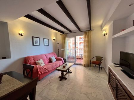 Apartment in Torrevieja, Playa de los Locos, for rent - Photo 3