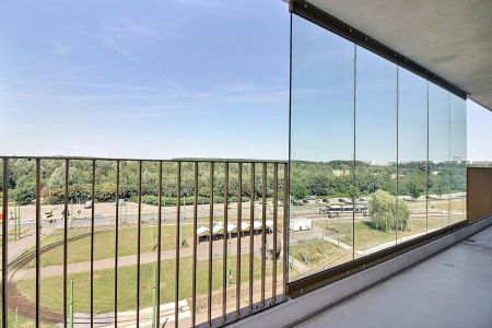 Ruim 2-kamerappartement met panoramisch zicht op toplocatie - Photo 4