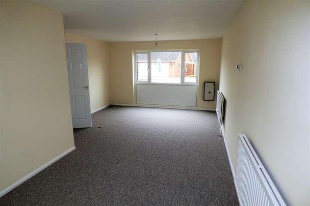 Blackbird Road, Beck Row, IP28 - Photo 1