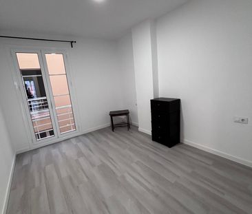 Piso moderno a estrenar en el centro de Santa Cruz - Photo 5
