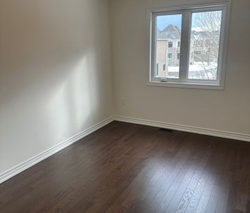 For Lease - 583 CELANDINE Terrace, Milton, Ontario - Photo 3