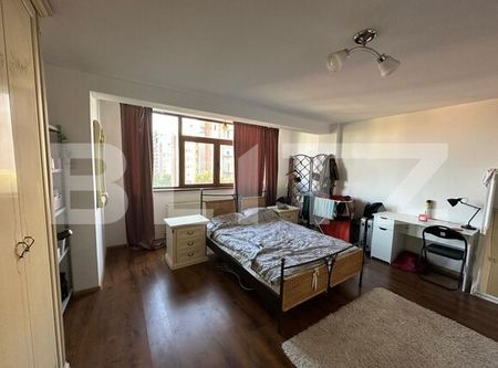 Apartament cu 3 camere de 73 mp, zona Sif Oltenia - Fotografie 3