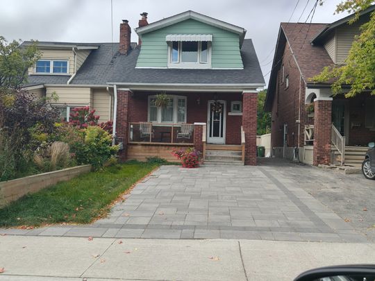 For Lease - 118 Courcelette Road, Toronto, Ontario - Photo 1