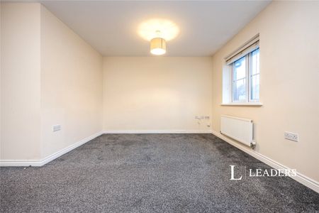 2 bedroom coach house to rent Guyana Lane, Newton Leys, Bletchley, Milton Keynes, MK3 - Photo 3