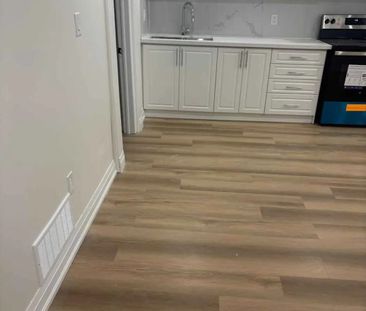 For Lease - 525 Seymour Drive Unit# Basement, Oakville, Ontario - Photo 4