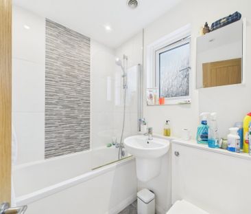 Datchet, Slough, Berkshire,SL3 - Photo 6