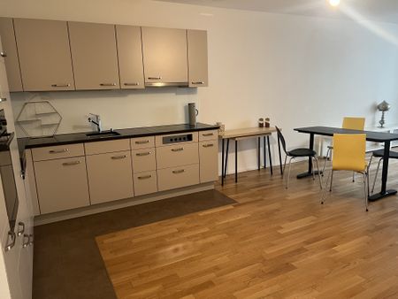 Moderne möblierte 2.5 Zimmerwohnung in Zürich - Foto 2