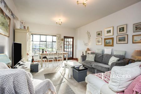 1 bedroom detached house to rent - Photo 4