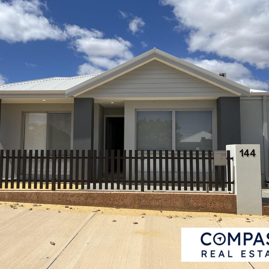 Spacious 4x2 Family Home in Byford – Modern Living at Its Best - Photo 1