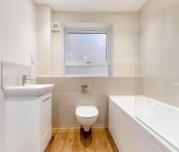 5 bedroom house to rent - Photo 2