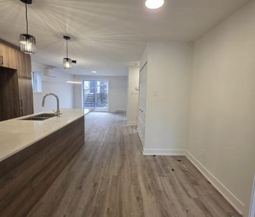 Logement 5 1/2 Neuf Haut de Gamme secteur La Prairie/Candiac - Photo 1