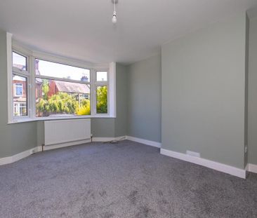 2 bedroom maisonette to rent - Photo 2