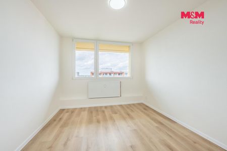 Pronájem bytu 3+1 55 m², Italská 2310, Kladno Kročehlavy - Photo 4