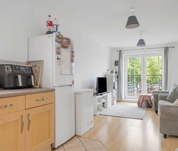 Cambridge Court, Loughborough Road, NG2 - Photo 4