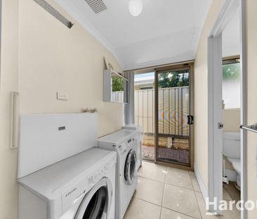 Lovely Family Home! - Photo 2