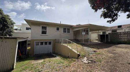 Beach Living - Photo 5