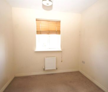 145 Ffordd Nowell, Pen-y-lan, Cardiff CF23 9FB - Photo 2