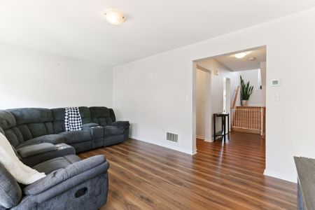 For Lease - 46 Lathbury Street, Brampton, Ontario - Photo 5