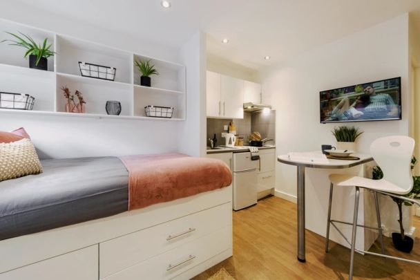 Premier Studio - Photo 1